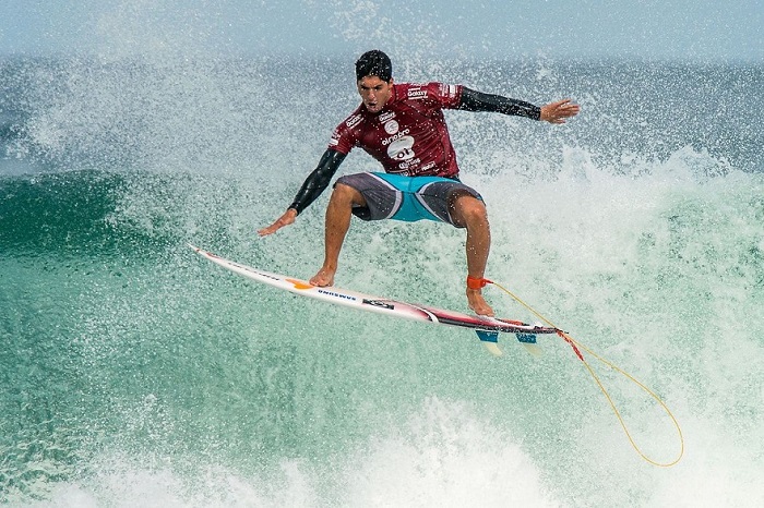 Gabriel Medina é indicado ao prêmio de melhor atleta do COB