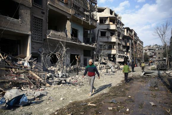 Governo sírio e forças curdas concordam em negociar o fim da guerra