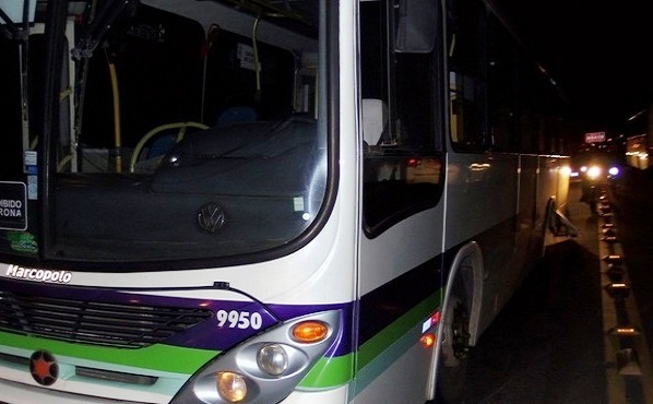 Tentativa de assalto deixa passageira de ônibus ferida em Aracaju (SE)
