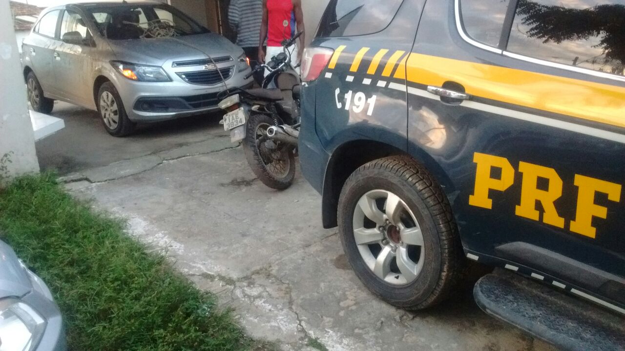PRF recupera veículo adulterado em São Cristóvão