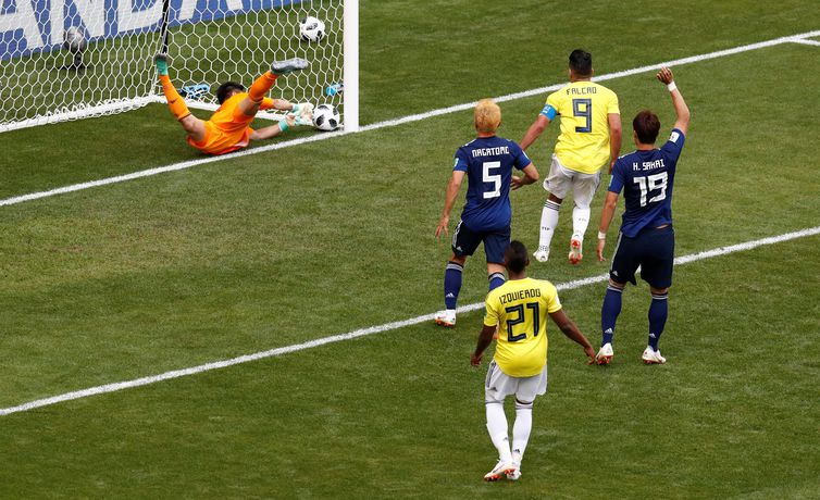 Japão surpreende e vence a Colômbia por 2 a 1