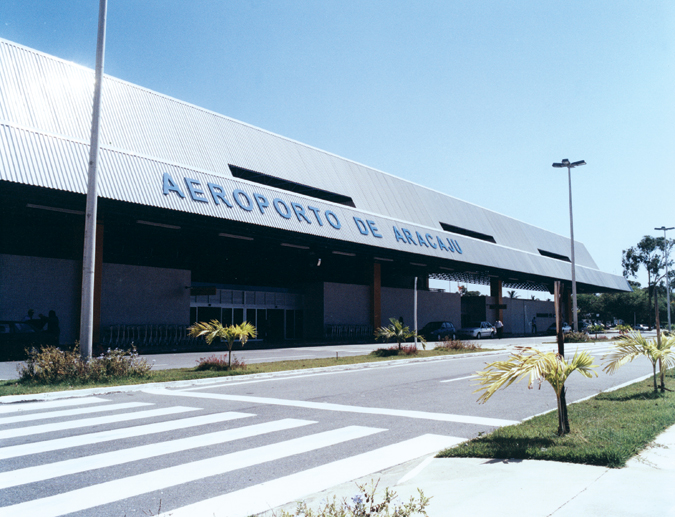 Assinado contrato de concessão de 12 aeroportos, entre eles o de Aracaju