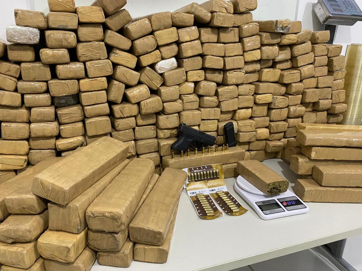 Operação apreende cerca de 200 kg de maconha com grupo criminoso