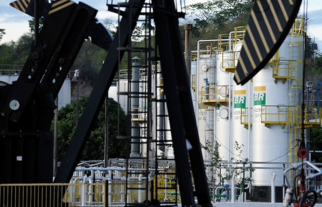 Alta do petróleo beneficia Petrobras e o Brasil
