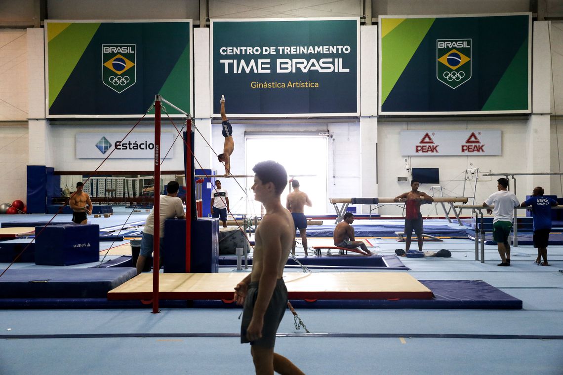 Ginastas brasileiros iniciam treinamento de olho em Olímpiada de Tóquio