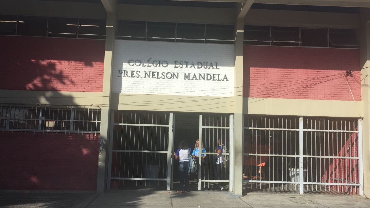 Estudantes do Nelson Mandela reclamam de estrutura precária