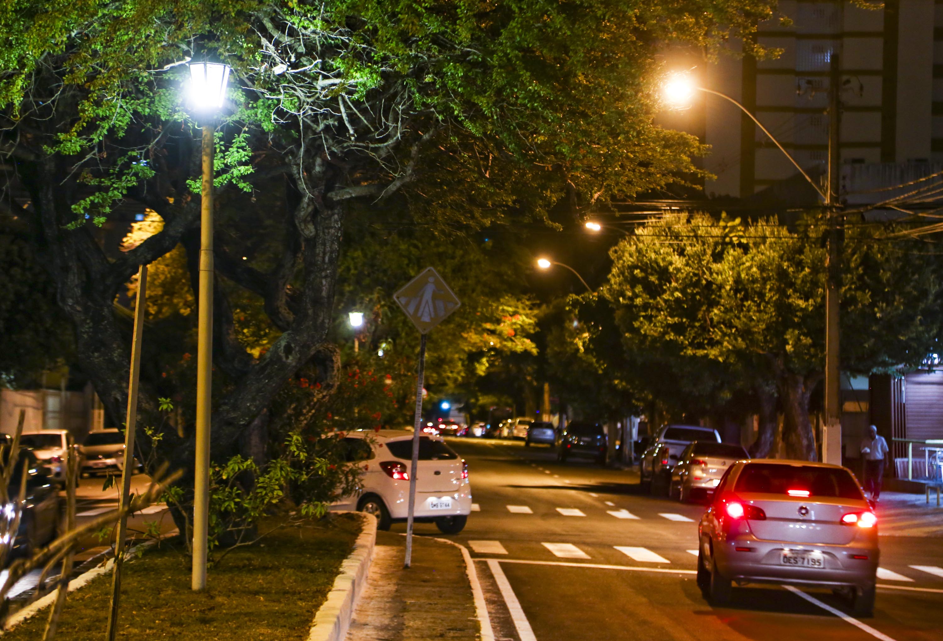 PMA investe mais de R$ 6 milhões em iluminação pública