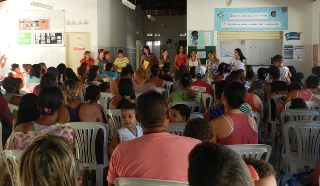 Ano letivo começa com redução no atendimento em escolas de Aracaju