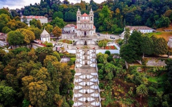 O Bom Jesus é um dos principais cartões postais de Braga