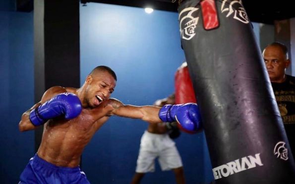 Evento em São Paulo marca volta de medalhistas olímpicos ao ringue