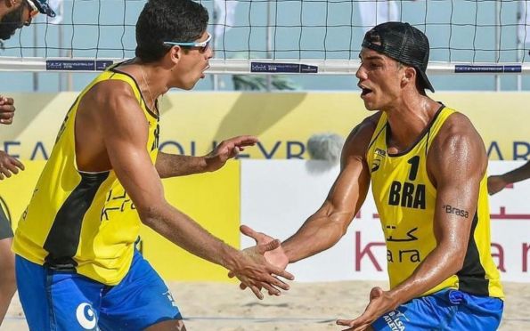 Vôlei de praia: Alison e Álvaro Filho preparam retorno a competições