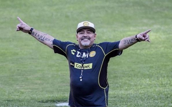 Maradona é internado em hospital na Argentina