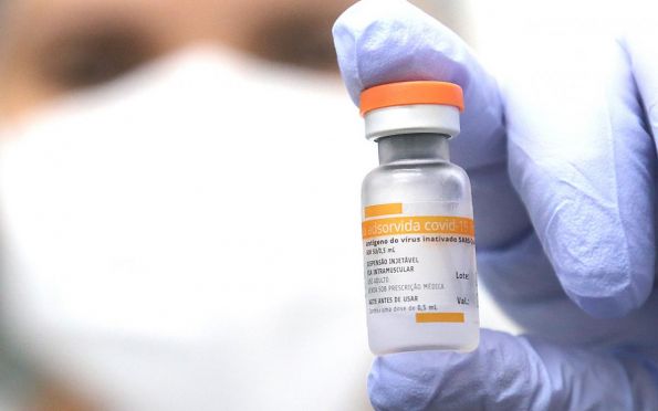 Prefeitura não registra reações adversas entre vacinados contra covid-19