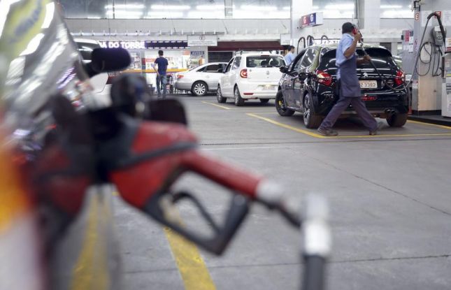 Gasolina em Sergipe volta a aumentar e é a 14ª mais cara do país, aponta ANP