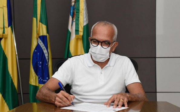 Edvaldo decreta luto oficial pelo falecimento de Manelito Menezes