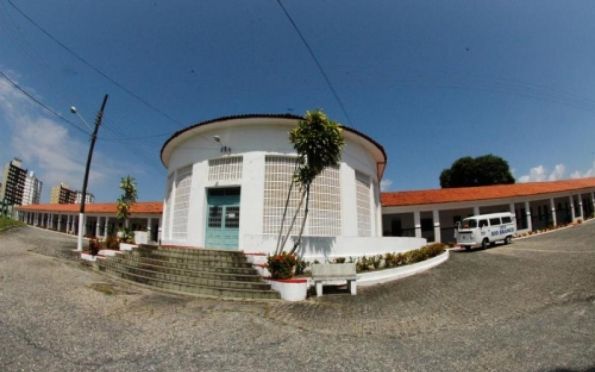 Covid: mais três idosos do asilo Rio Branco recebem alta do hospital
