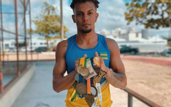 Conheça Alan Rocha, atleta de saltos em distância e triplos em Sergipe