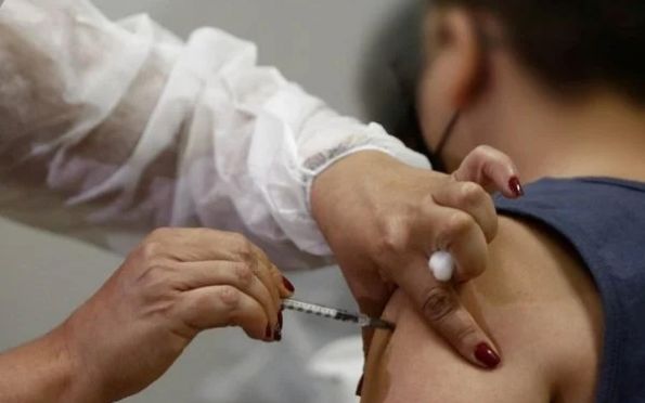 Brasil tem 40 milhões de vacinados com dose de reforço contra covid-19