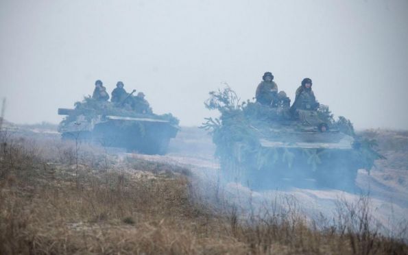 Forças russas se aproximam da capital ucraniana, Kiev