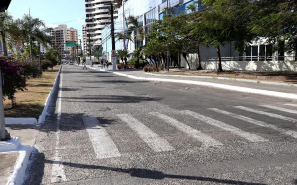 Trânsito nas avenidas Jornalista Santos Santana e Sílvio Teixeira será alterado