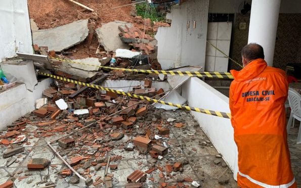 Chuva provoca danos em residências na zona norte de Aracaju