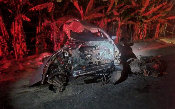 Motorista morre e carro pega fogo após batida em rodovia estadual de Malhador