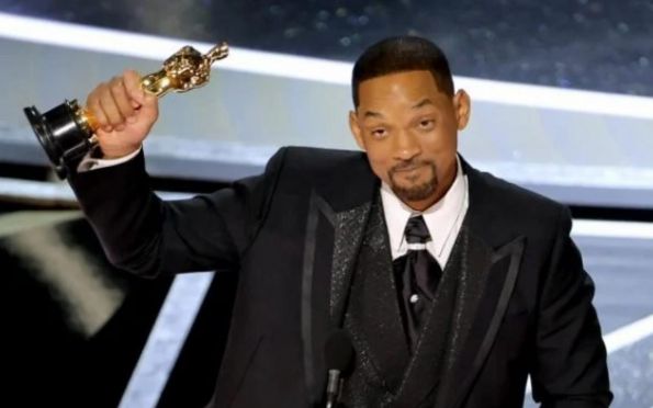 Oscar: Academia se posiciona após tapa de Will Smith em Chris Rock
