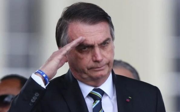 Bolsonaro diz que Forças Armadas não vão interferir nas eleições