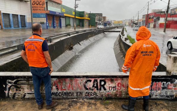 Frente fria chega com volume intenso de chuva em Sergipe