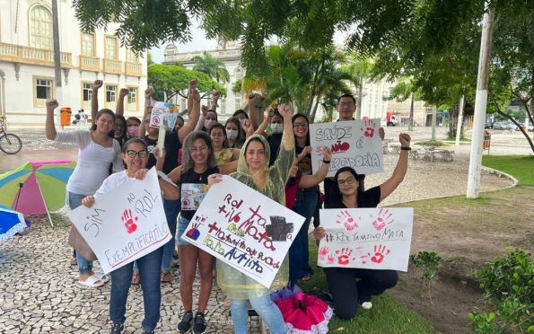 Em Aracaju, manifestantes protestam contra rol taxativo da ANS
