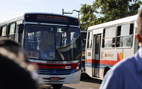 Paralisação dos rodoviários chega ao segundo dia em Aracaju