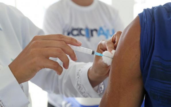 Saúde orienta sobre esquema vacinal com Janssen em Aracaju