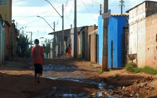 Sergipe tem quase metade da população em situação de pobreza