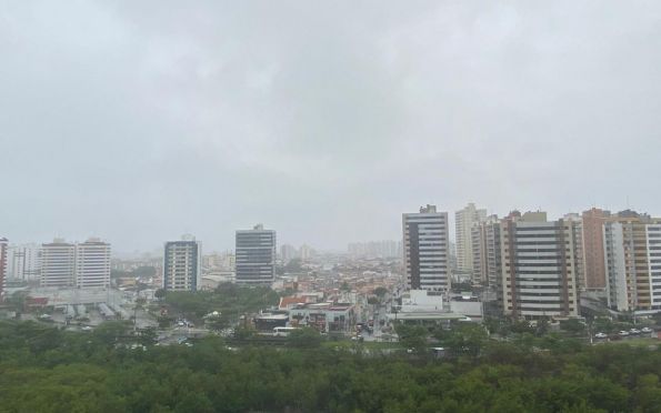 Chuva leve e temperatura baixa predominam no fim de semana em Sergipe 