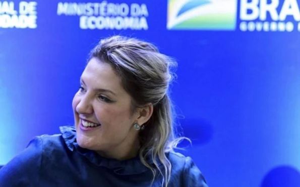 Daniella Consentino começa a mudar diretoria ligada a Guimarães; veja nomes