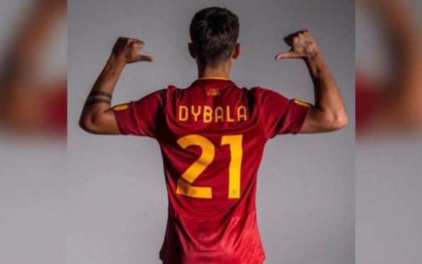 Roma anuncia oficialmente a contratação do argentino Dybala