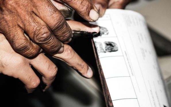 Como documentos e registros civis garantem acesso à cidadania no Brasil