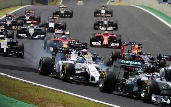 Verstappen domina, mas Sainz será pole no GP da Bélgica após punição