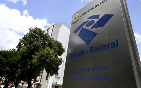 Arrecadação federal chega a R$ 172,31 bilhões em agosto