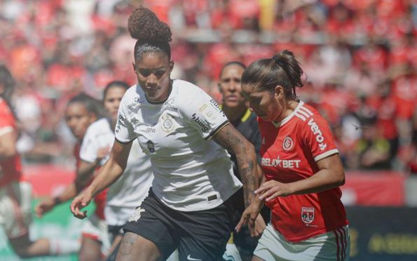 Brasileiro Feminino: Inter e Corinthians empatam em 1º jogo da final