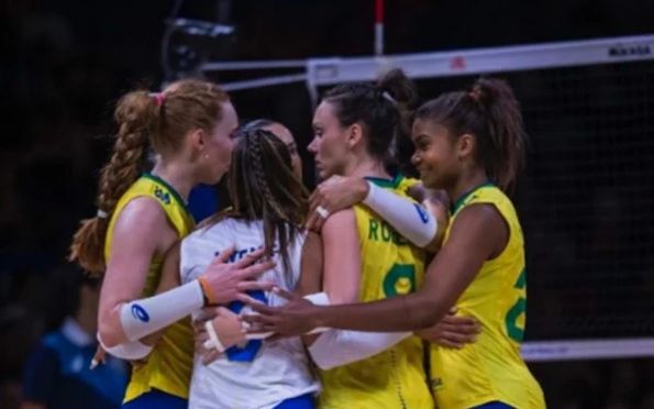 Buscando título inédito, Brasil estreia em Mundial de Vôlei feminino