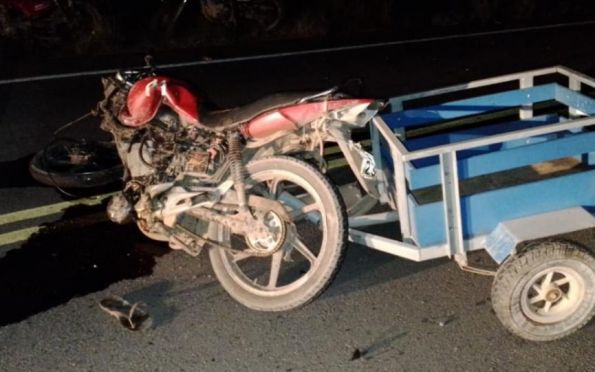 Colisão entre caminhonete e moto deixa vítima fatal em Lagarto (SE)