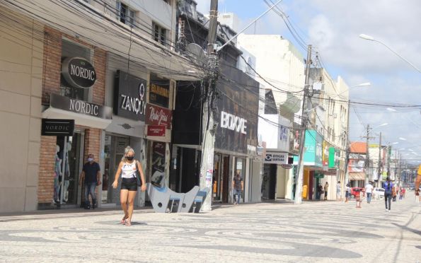 Comércio varejista recuou 2,3% em Sergipe no mês de julho