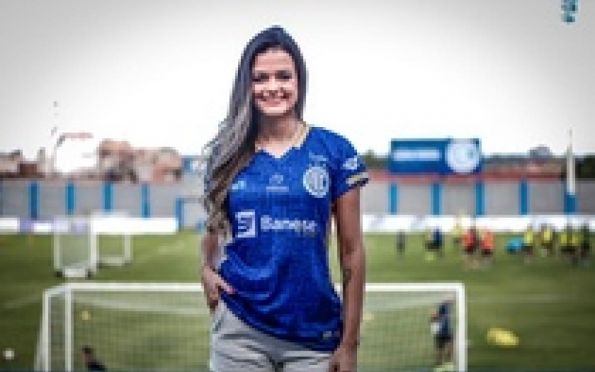 Confiança representa Sergipe no Brasileirão de Beach Soccer Feminino