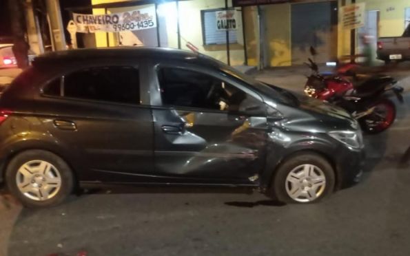 Duas pessoas ficam feridas em acidente na Zona Norte de Aracaju