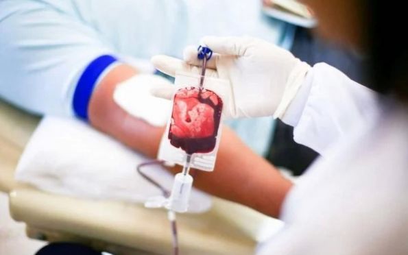 Estudo descobre tipo sanguíneo com maior risco de AVC precoce