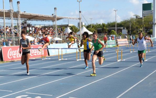 Jogos da Juventude reúnem mais de quatro mil atletas em Aracaju
