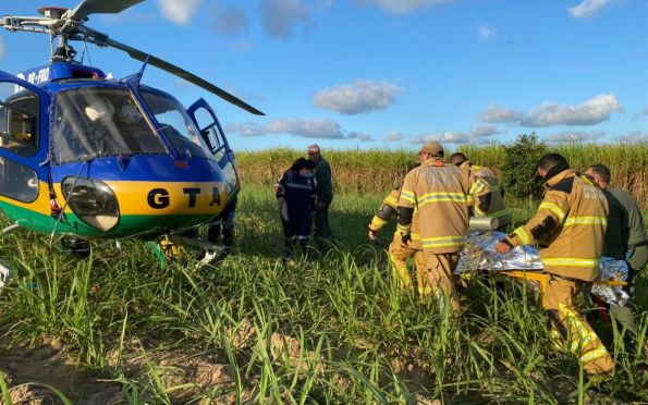 Vítima de acidente grave em Muribeca é levada a hospital de helicóptero