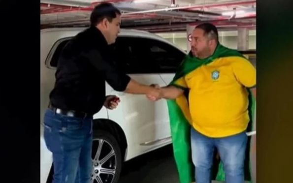 Bolsonarista que perdeu aposta entrega Volvo de R$ 200 mil a petista