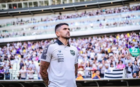 Ceará anuncia a saída do técnico argentino Lucho González